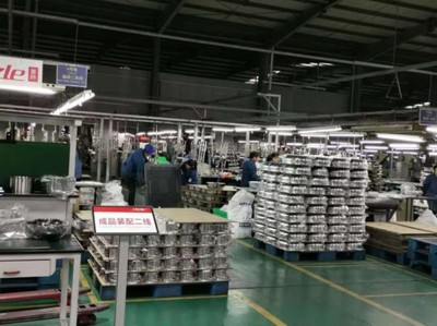 上?！叭蛐缕肥装l(fā)地”雙輪驅(qū)動(dòng) 本土品牌發(fā)力與軟件銷售新浪潮